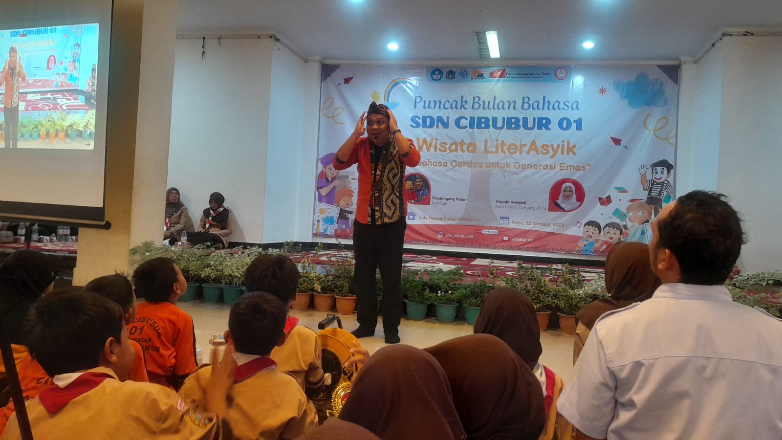 Wisata LiterAsyik Ke SDN Cibubur 01